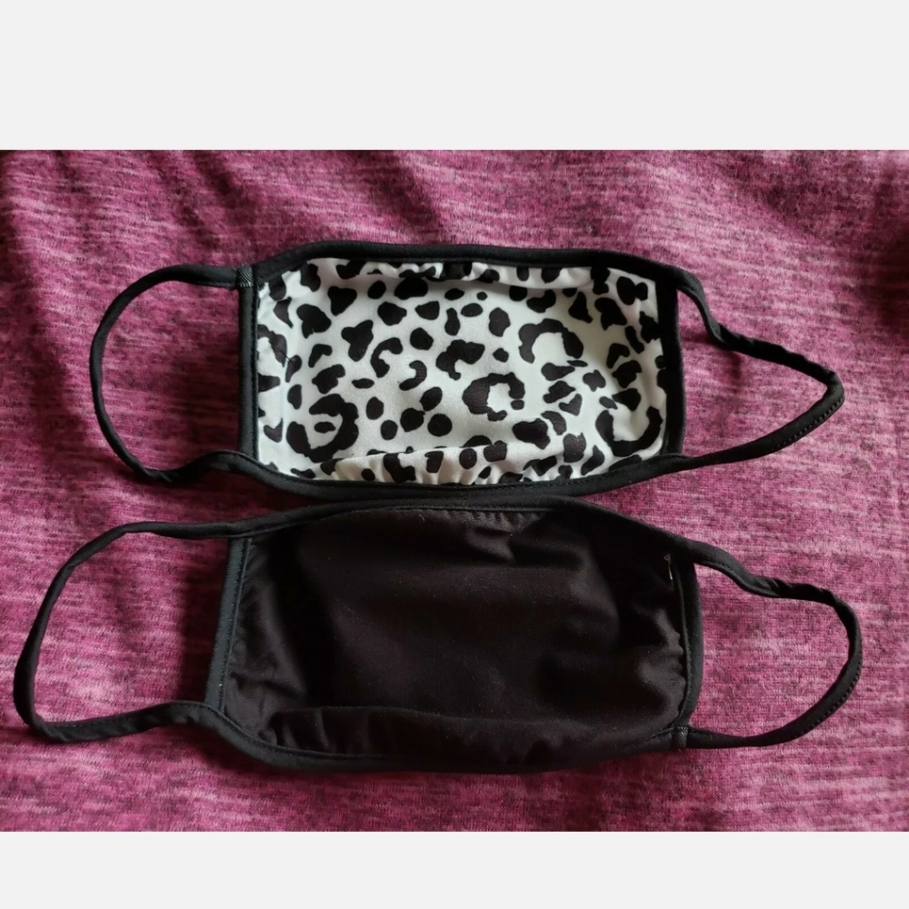 🤑Lot of 2 masks
